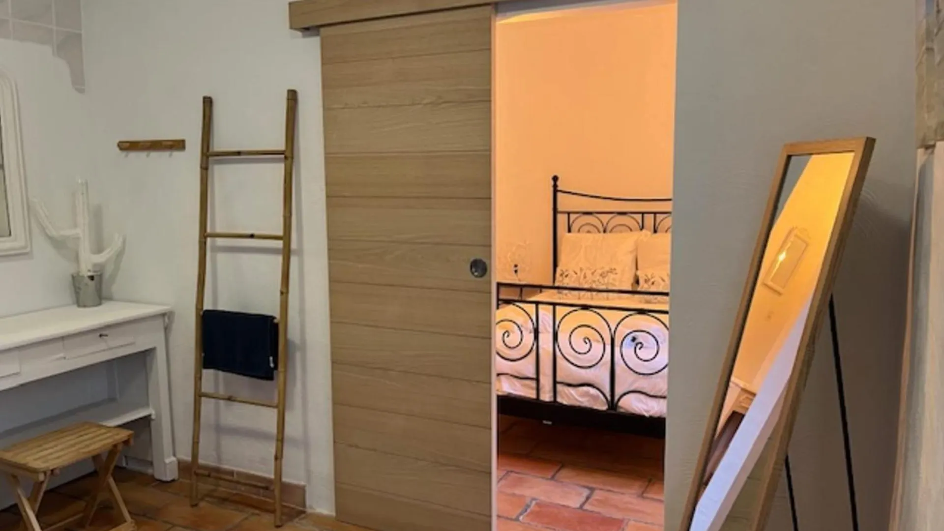 The Bamboos - Private Heated Swimming Pool Villa Lagnes France